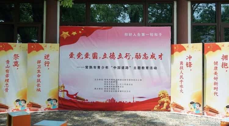 逃出白海豹洞